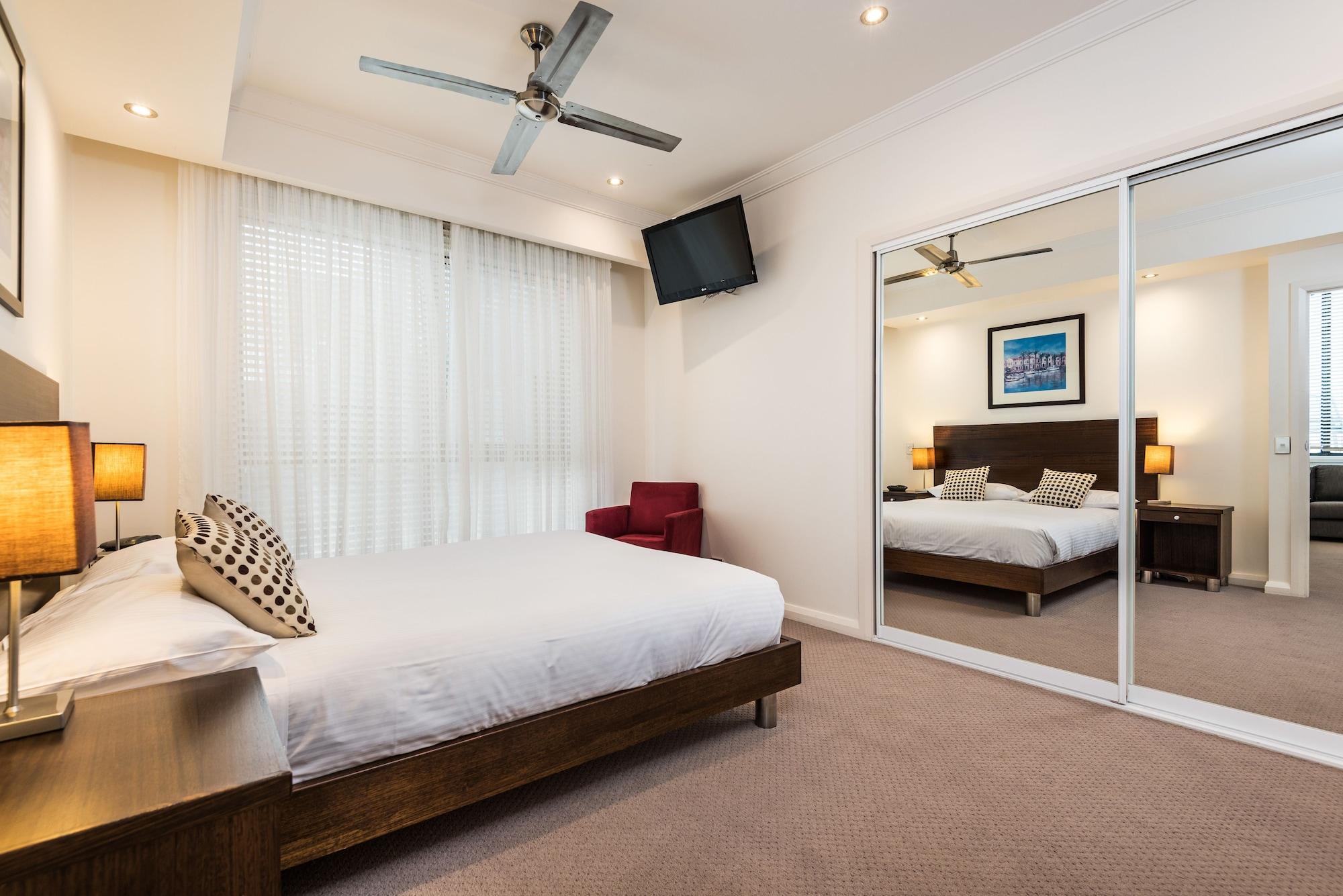 The Esplanade Resort And Spa Lakes Entrance Exterior photo
