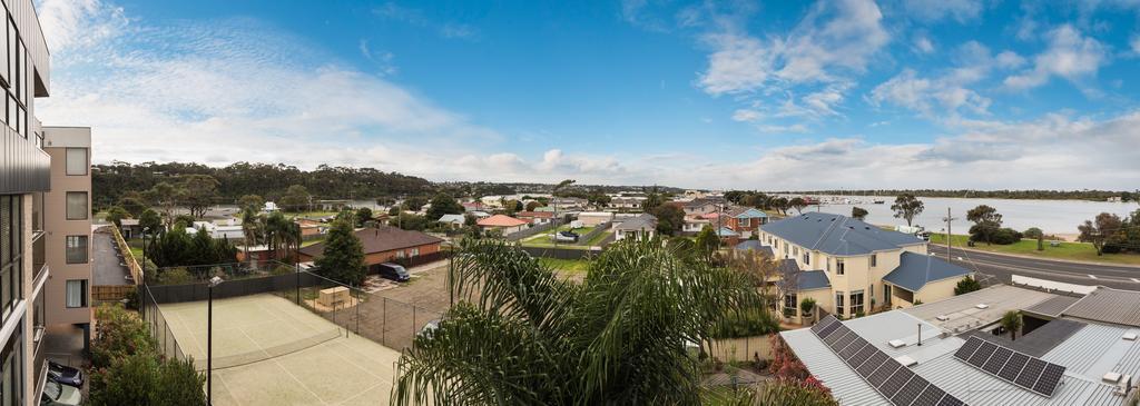 The Esplanade Resort And Spa Lakes Entrance Exterior photo