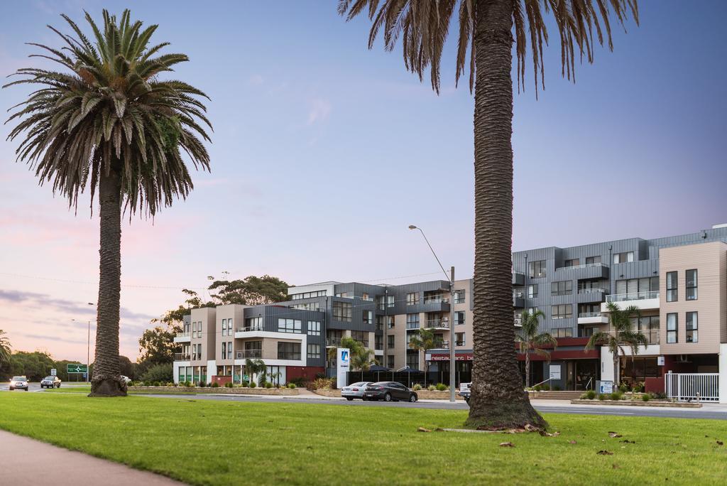 The Esplanade Resort And Spa Lakes Entrance Exterior photo